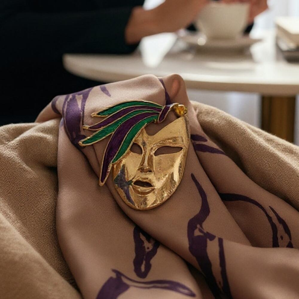 Vintage Mardi Gras Mask Brooch Pin Hand Enameled 18kt Gold Finish Purple Green